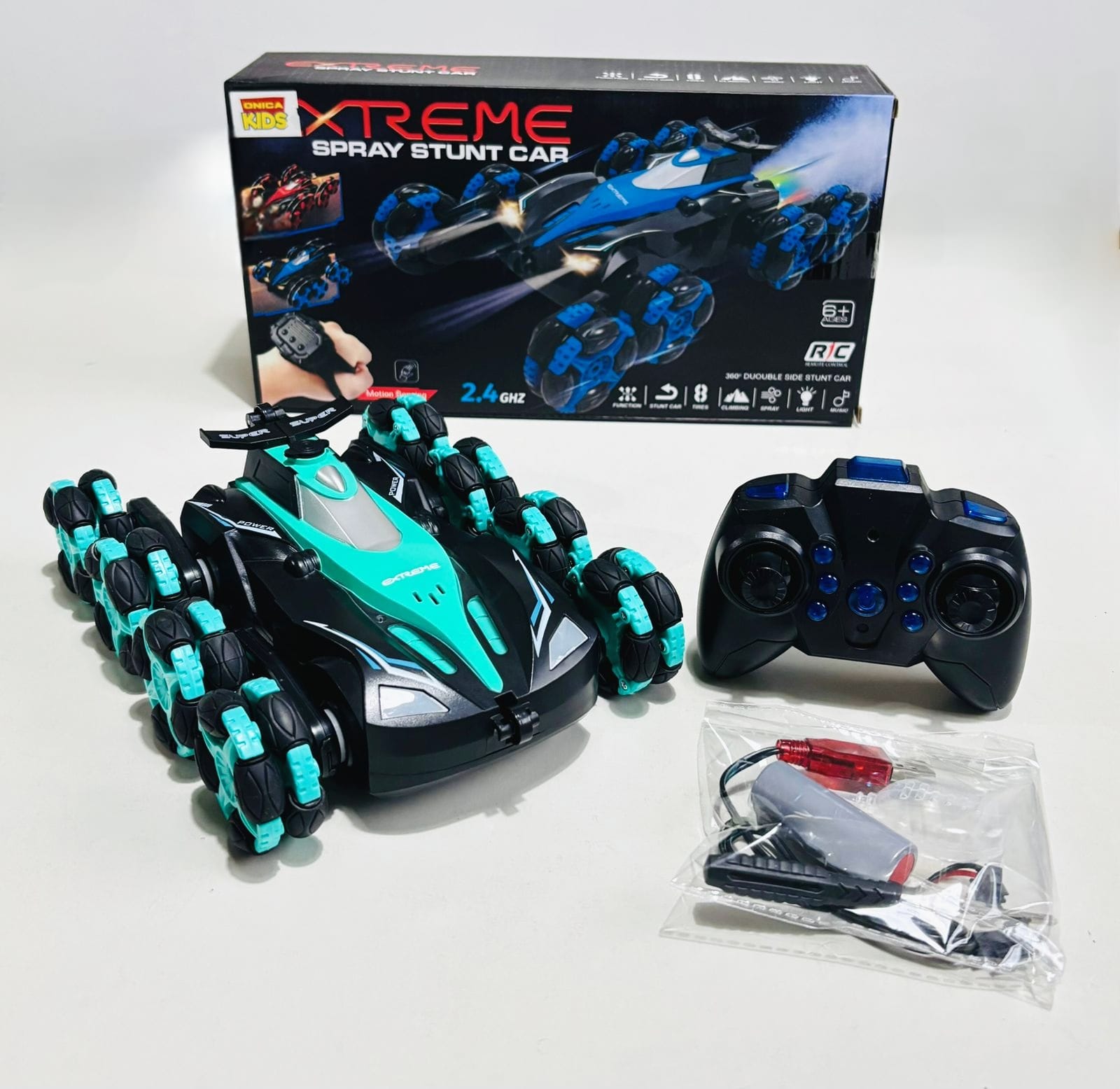 AUTO A RADIO CONTROL CON HUMO + LED + MUSICA